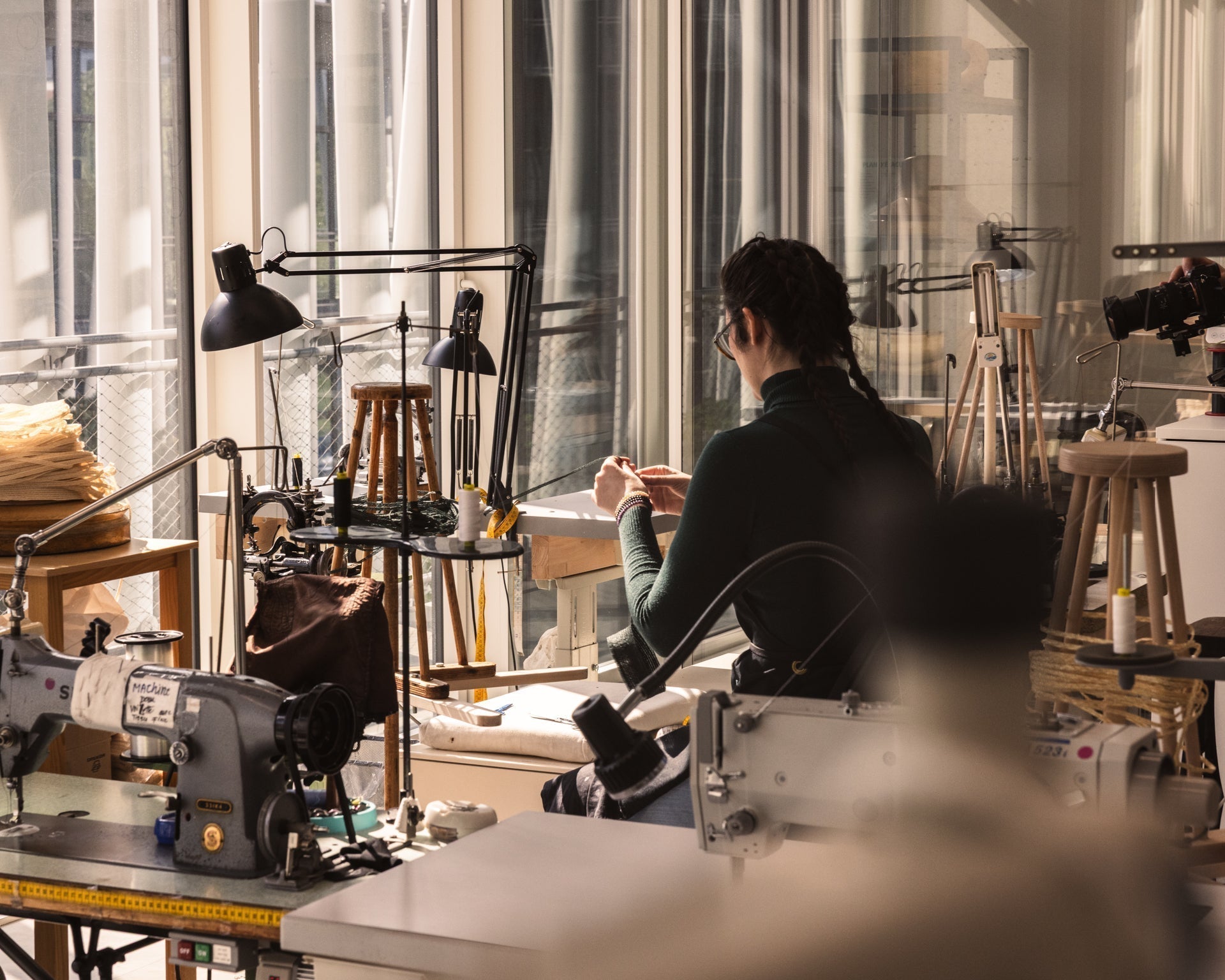 Maison Michel contribue à la réalisation du rideau monumental du Grand Palais