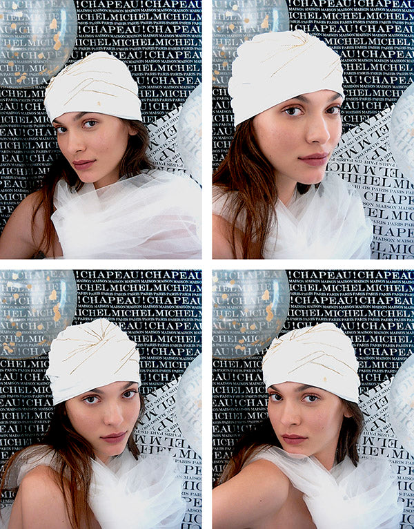 Carrie - turban blanc avec fleur et chaînes.