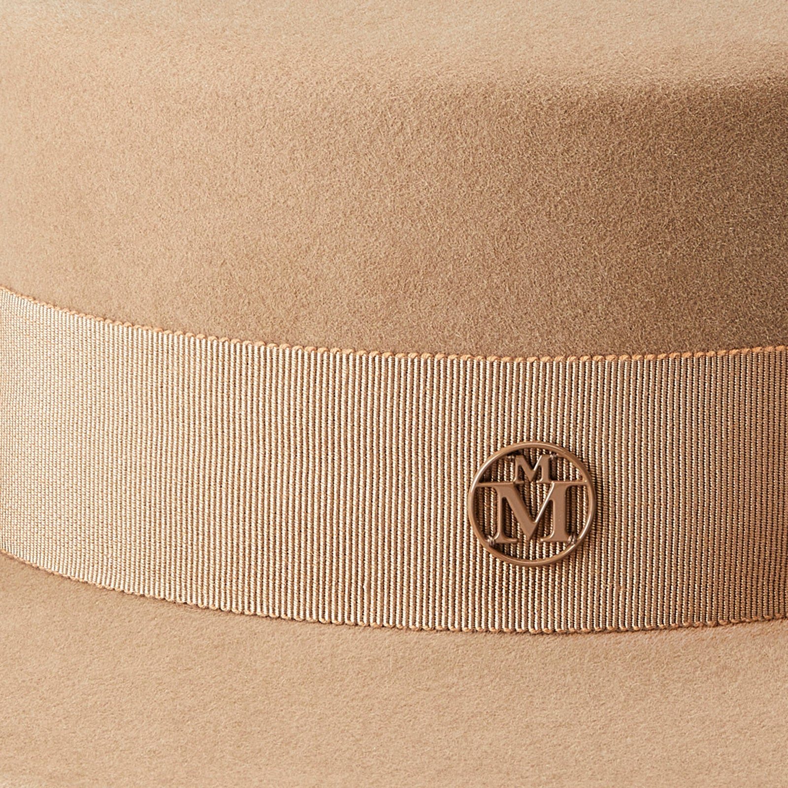 Kiki - chapeau canotier en feutre de lapin camel et waterproof.