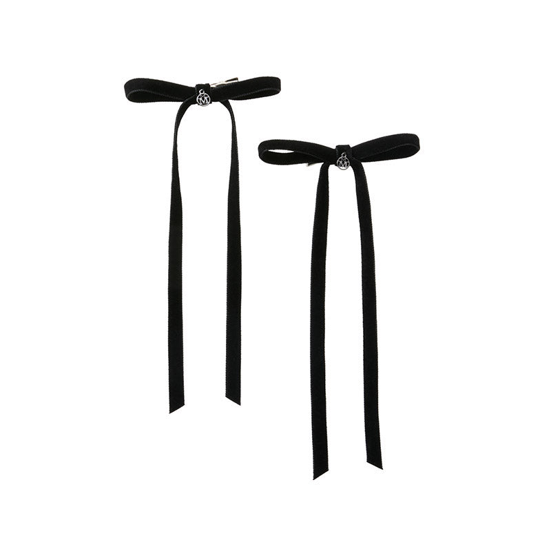 Ella - Deux noeuds en ruban de velours noir.