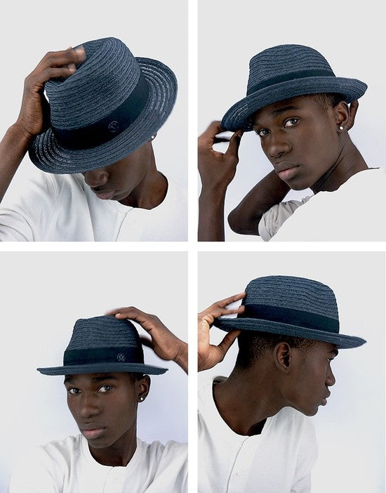 Jo - trilby en paille cousue bleu marine.
