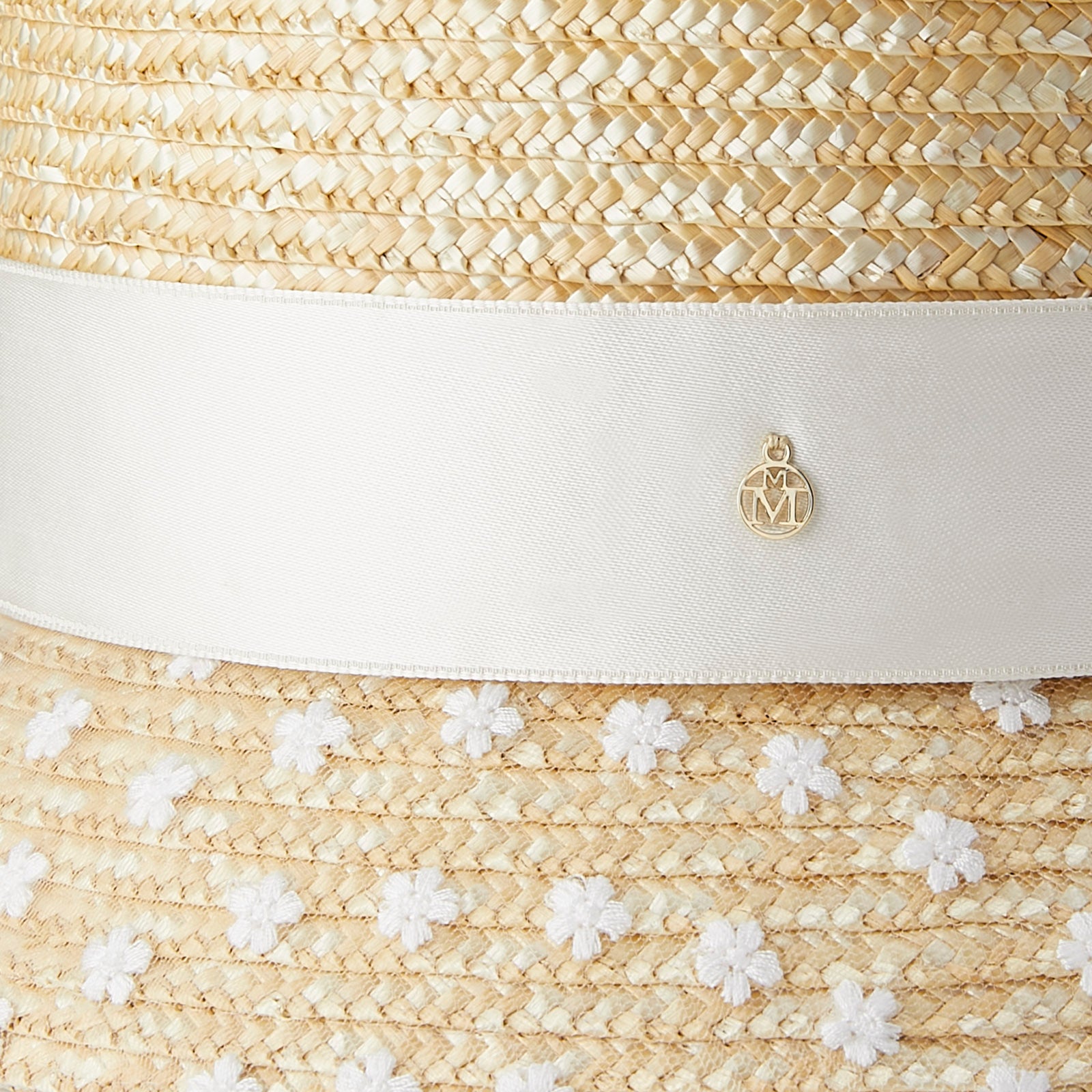 Mini New Kendall - chapeau cloche en paille de blé naturelle.
