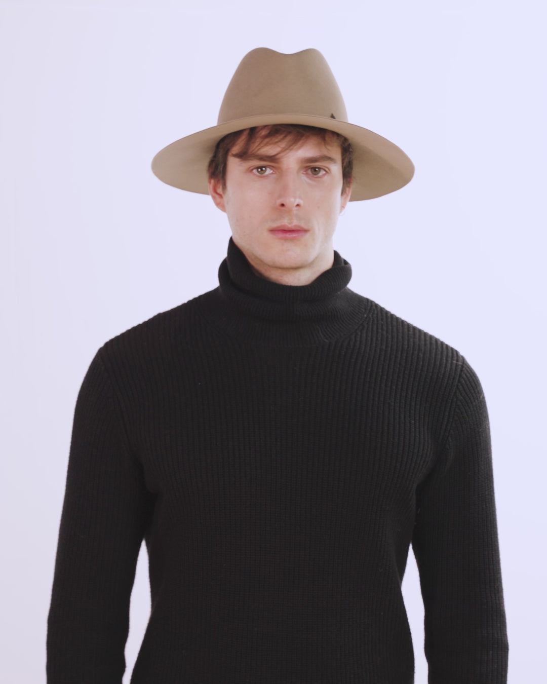 Charger la vidéo : Zango