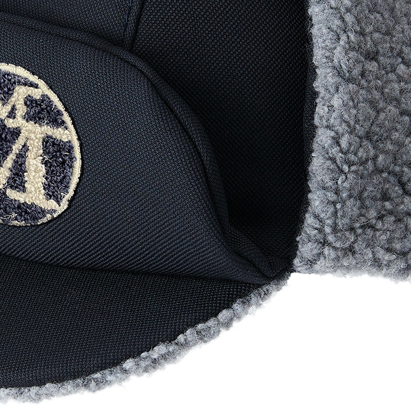 Agatha - chapka navy pour enfant.