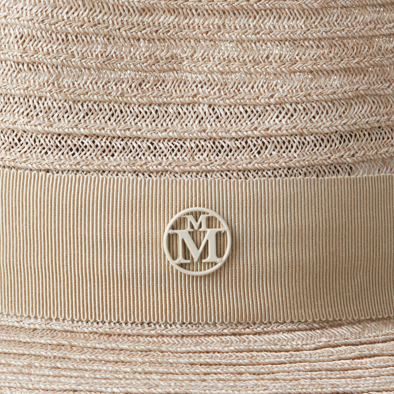 André - Fedora en paille de chanvre couleur lin orné d'un ruban ton sur ton.