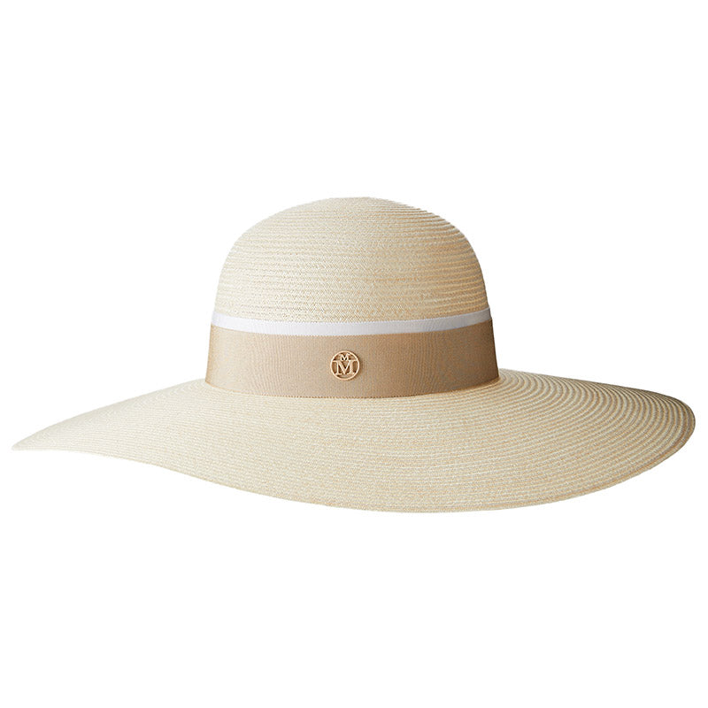 Blanche - capeline en chanvre et gros grain beige.