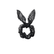 Dorothea - chouchou noir avec oreilles de lapins en tulle et sequins