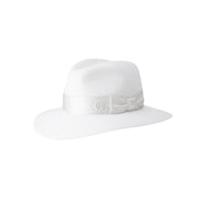 Henrietta - chapeau fedora blanc avec ruban de satin.