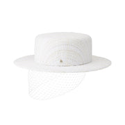 Kiki - Canotier en tweed blanc et doré avec un voile.