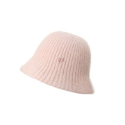 Lison - Bonnet en mohair rose.