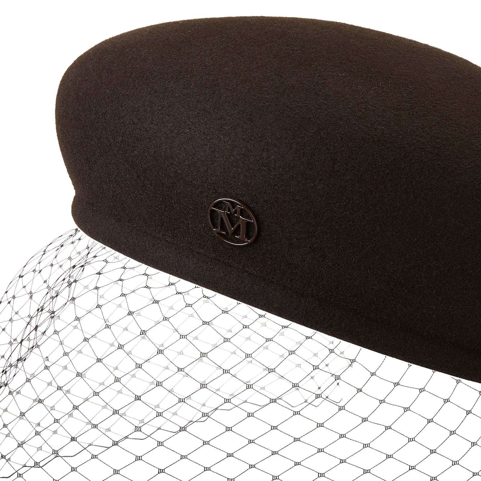 New Bonnie Veil - Béret en feutre marron foncé avec un voile.