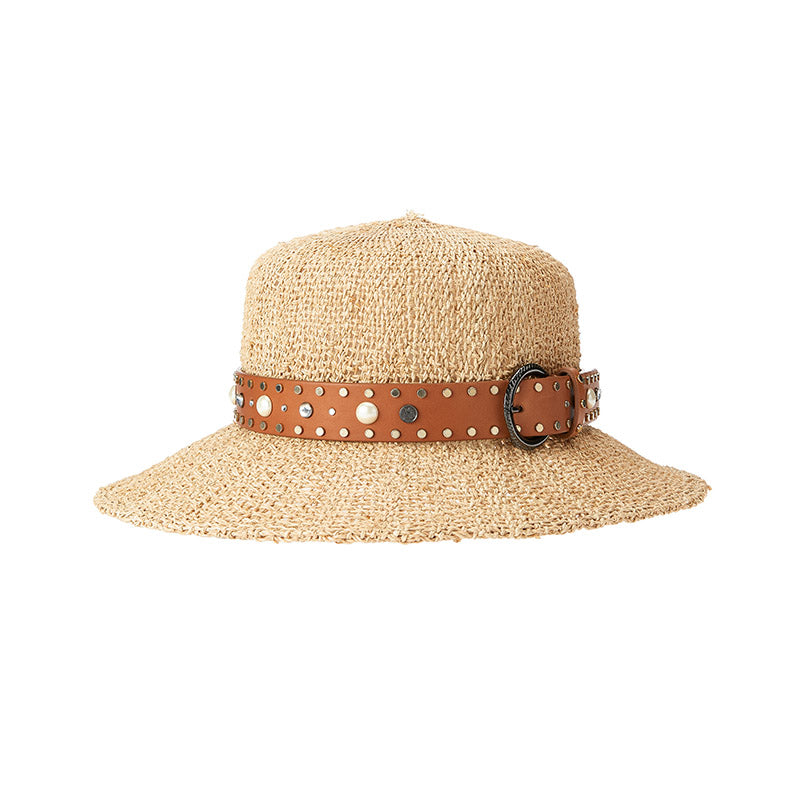 New Kendall - Chapeau cloche en paille raphia et sa ceinture en cuir avec des perles et strass.