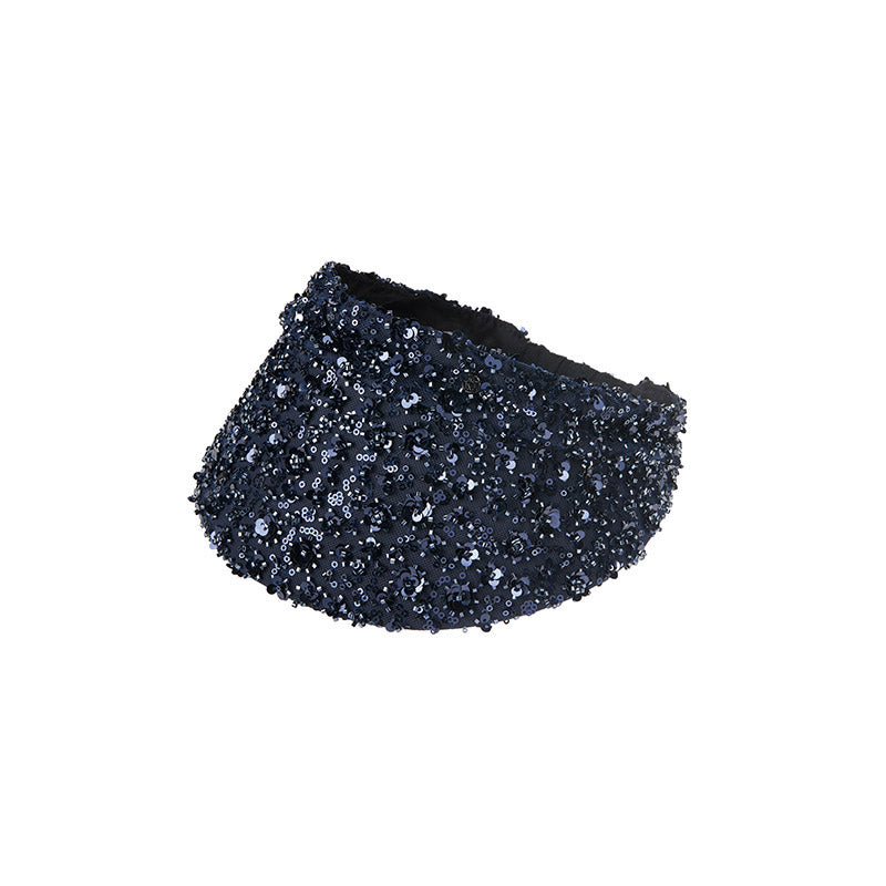 Soft Patty Vizor - Visière en tulle bleu avec des sequins brodés.