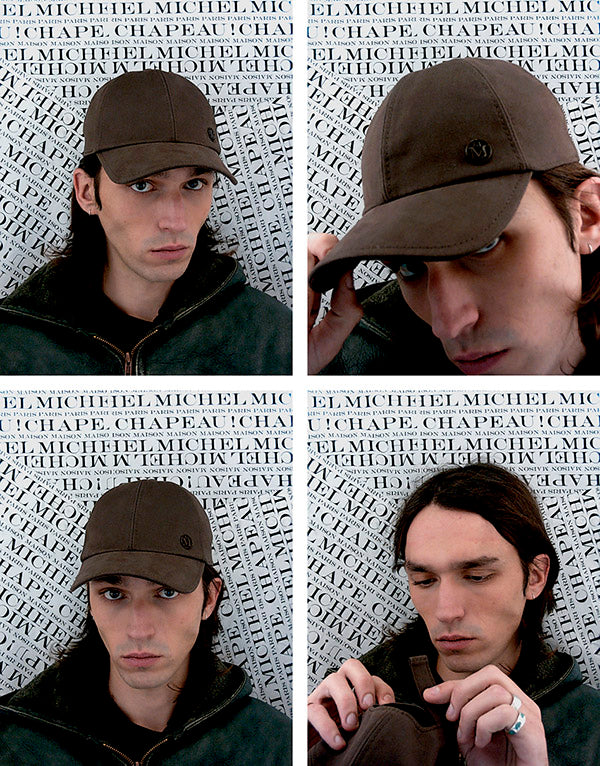 Tiger - Casquette en tissu marron foncé.