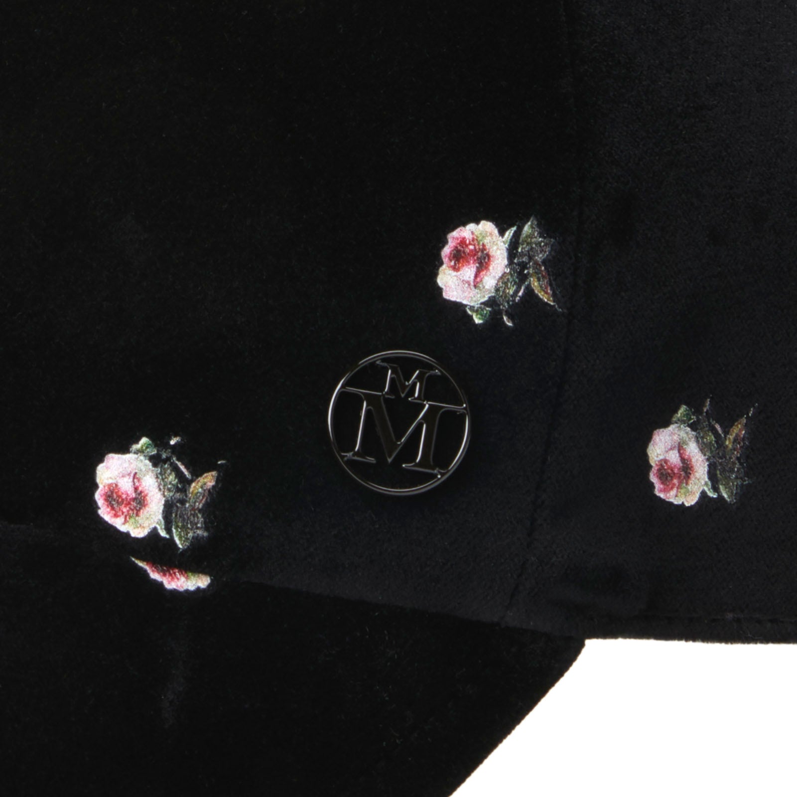 Tiger - Casquette en velours noir ornée de motifs imprimés de roses.