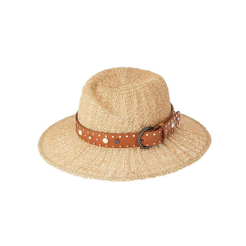 Virginie - Fedora en paille raphia et sa ceinture en cuir avec strass et perles.