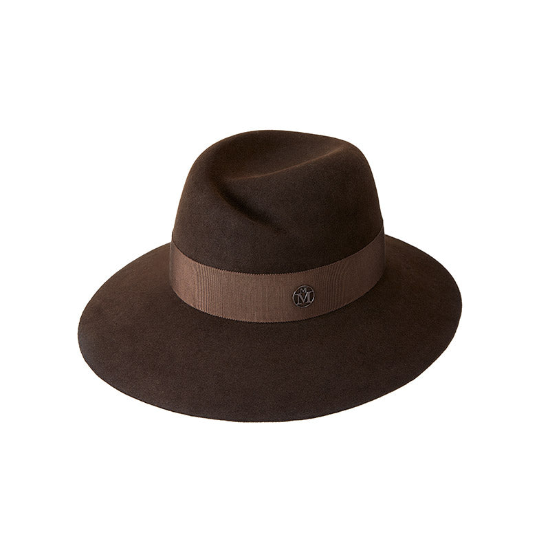 Virginie - Fedora en feutre marron foncé et un gros-grain ton sur ton.