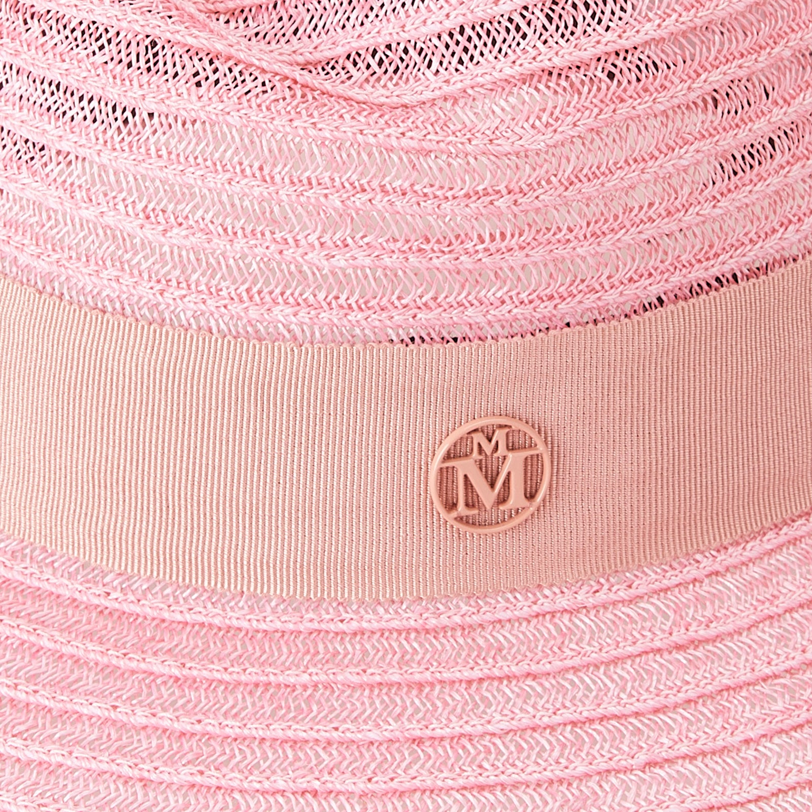 Virginie - Fedora en paille rose floral avec un ruban ton sur ton.