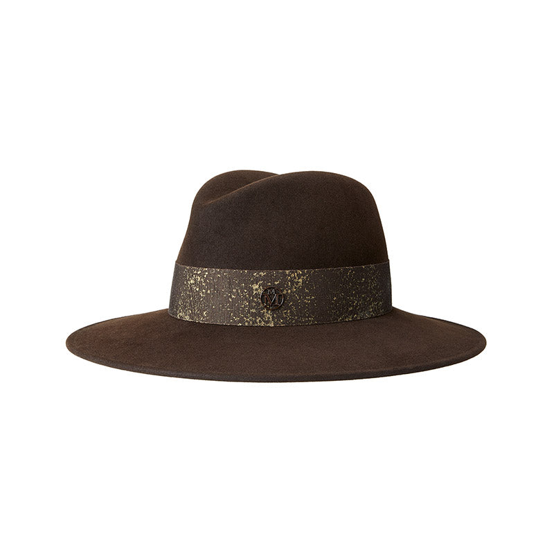 Zango - Fedora en feutre marron foncé avec un ruban marron et doré.