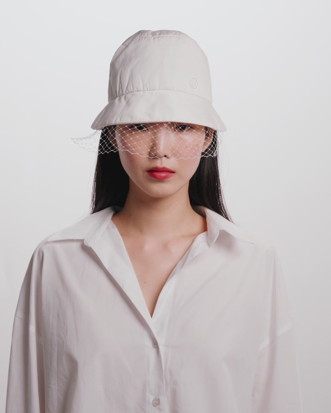 Charger la vidéo : Souna Veil