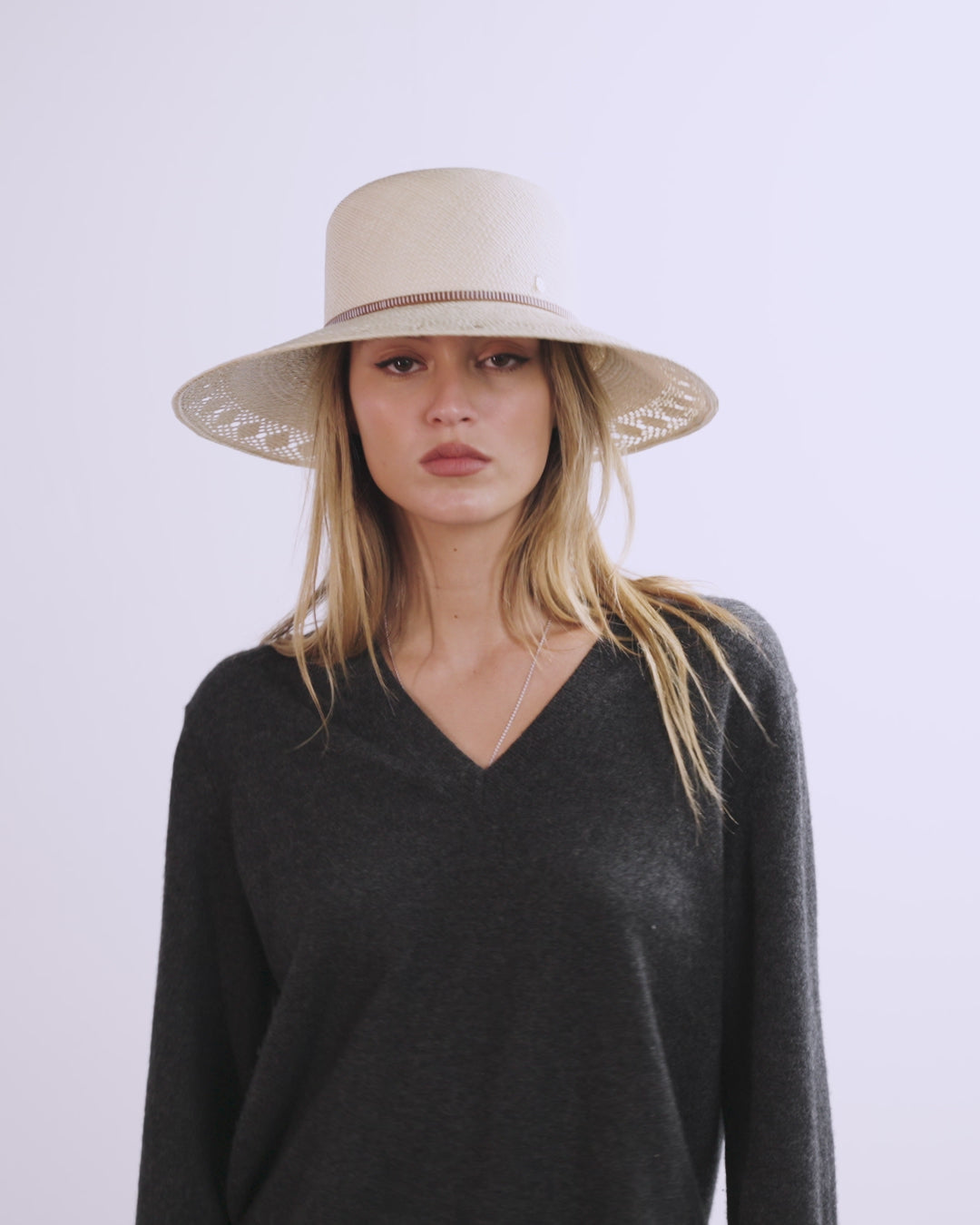 Load video: New Kendall