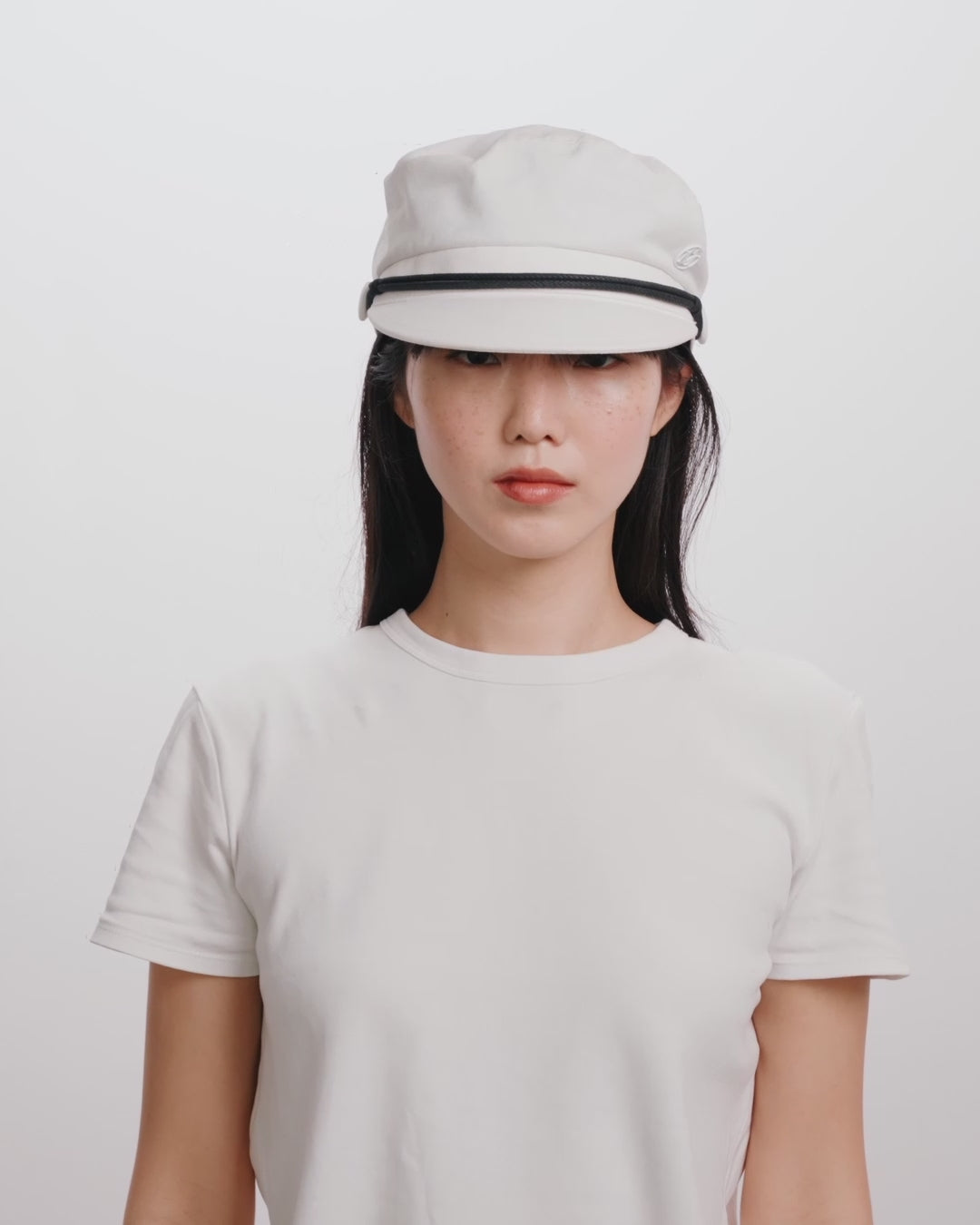 Charger la vidéo : New Abby