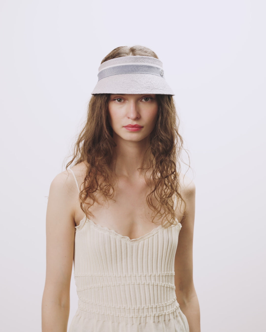 Charger la vidéo : Penny Vizor