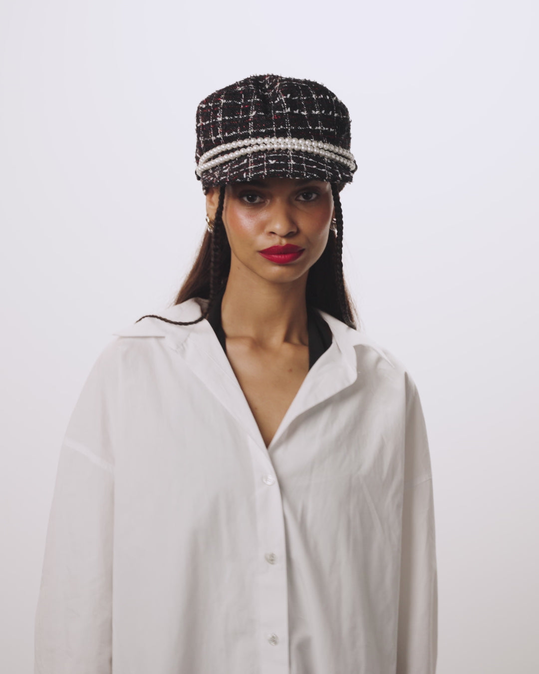 Load video: New Abby