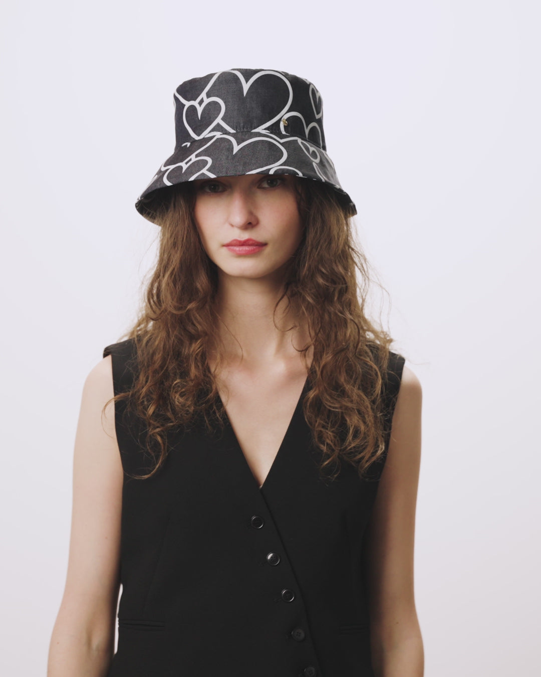 Charger la vidéo : Harper