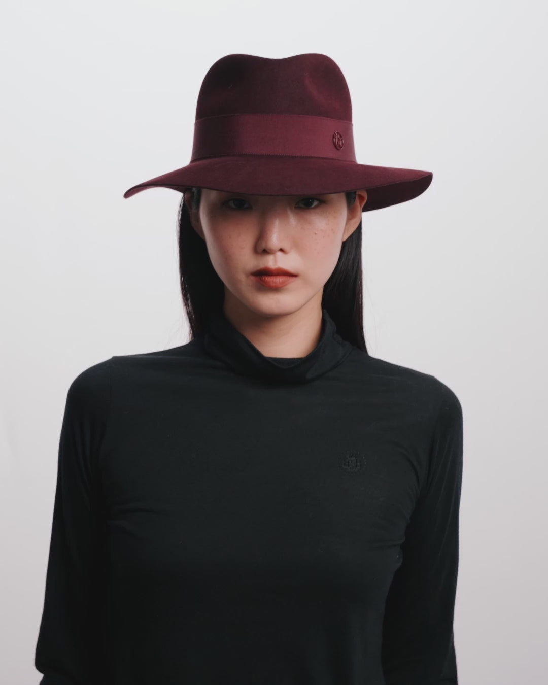 Load video: Henrietta