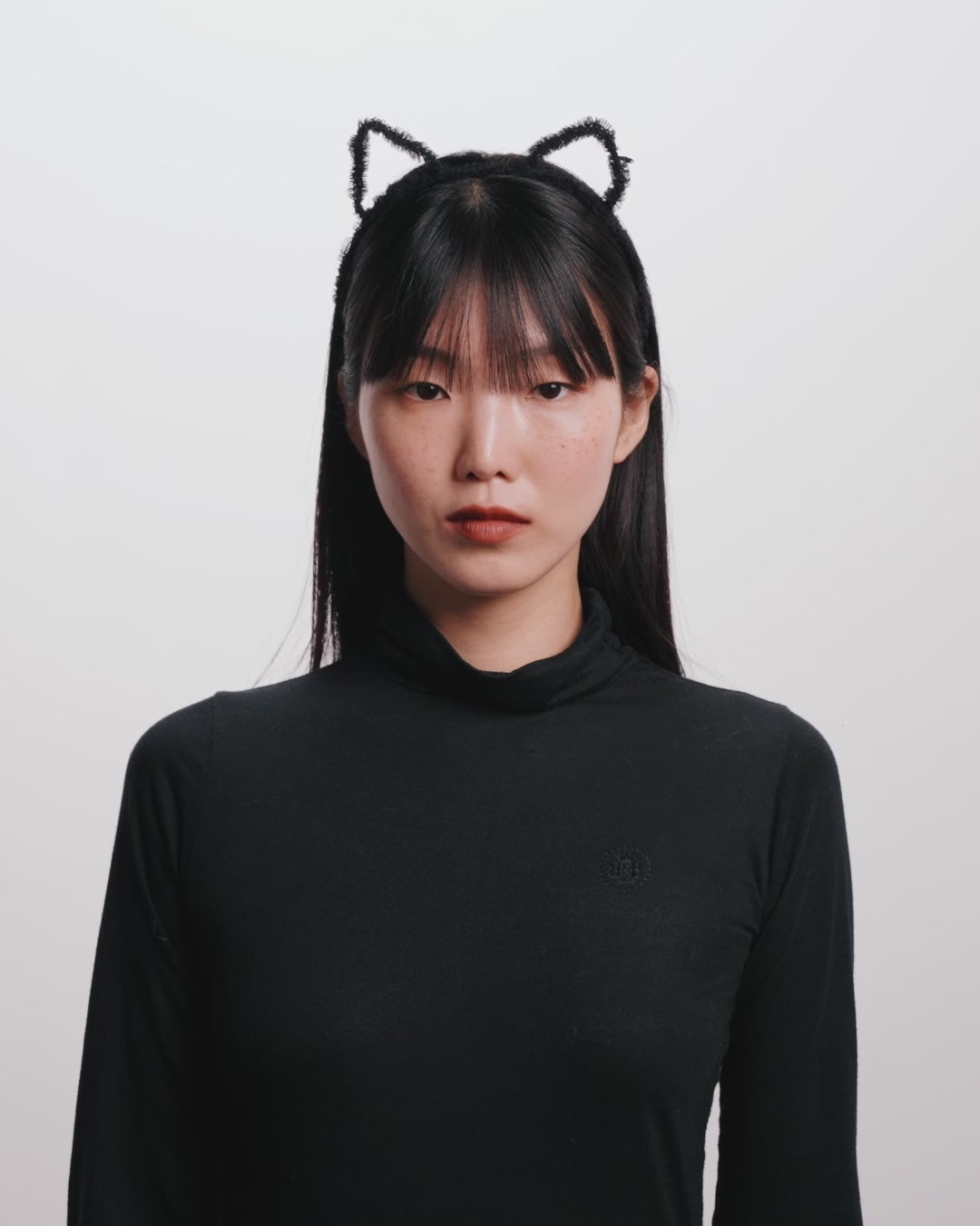 Load video: Heidicat