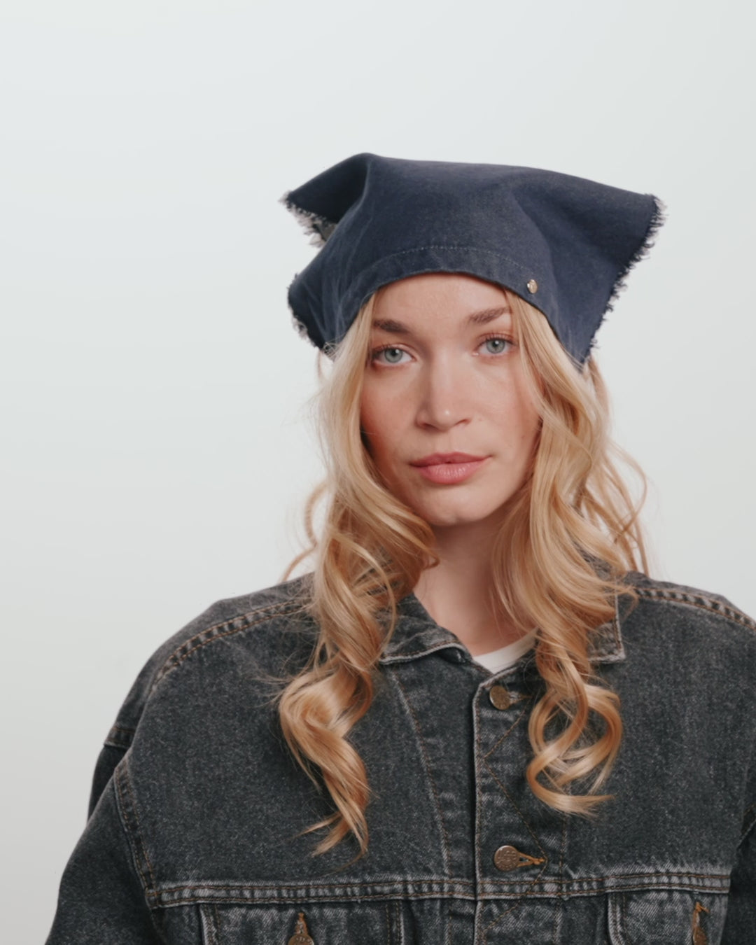 Charger la vidéo : Natasha