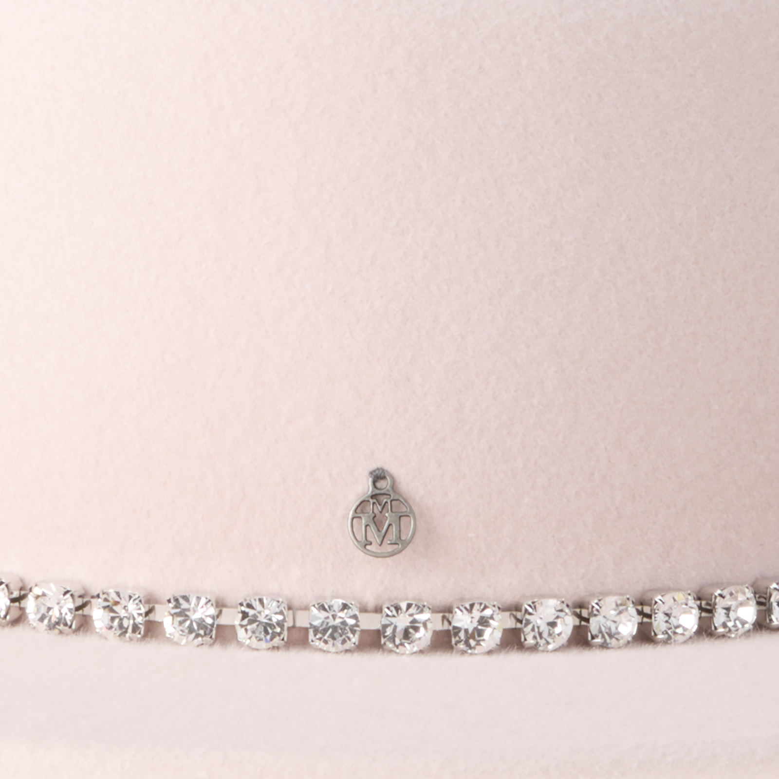 Canotier en feutre de laine rose orné de strass